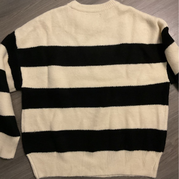 Oak + Fort oversized swater - Picture 3 of 4